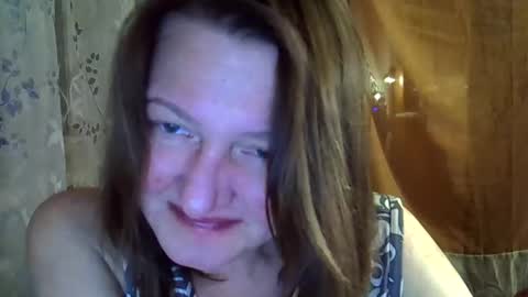 Snapshot of finika_say chatting on 10-23-25, 01:27 finika_say online show from 10-23-25, 01:27