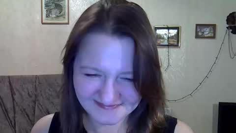 Snapshot of finika_say chatting on 11-27-25, 04:31 finika_say online show from 11-27-25, 04:31