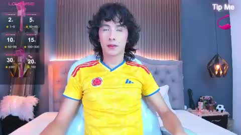 Finn  online show from 08-04-26, 06:43