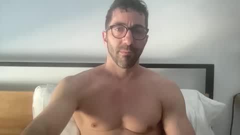 Finn Riley online show from 02-13-26, 06:59