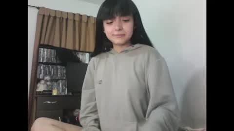 finnky1 online show from 04-08-26, 03:50