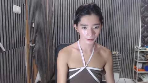 Snapshot of fiona908995 chatting on 04-19-26, 06:10 fiona908995 online show from 04-19-26, 06:10