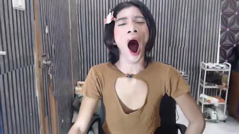 Snapshot of fiona908995 chatting on 05-05-26, 10:34 fiona908995 online show from 05-05-26, 10:34