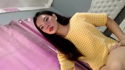 Snapshot of fionie_xxx chatting on 02-08-26, 12:47 FIONA online show from 02-08-26, 12:47