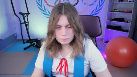 fiora online show from 01-24-25, 12:10