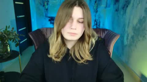 fiora online show from 02-27-25, 01:28