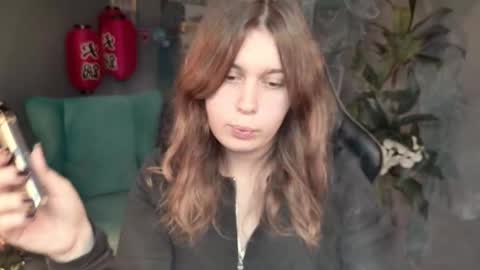 fiora online show from 11-13-25, 01:21