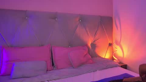 Fiorela Lenin  online show from 01-14-25, 03:36