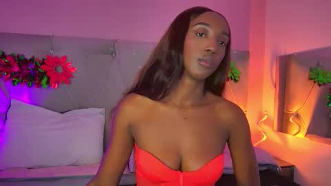 Fiorela Lenin  online show from 12-17-25, 05:30