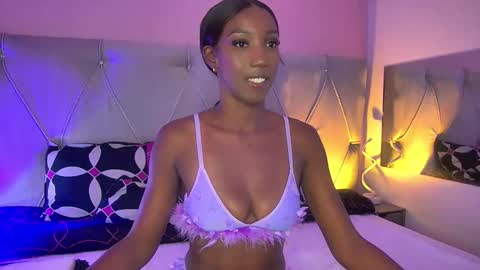 Fiorela Lenin  online show from 01-15-26, 11:59