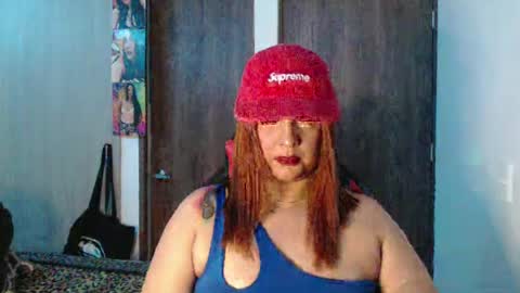 Snapshot of fiorelinda85 chatting on 07-05-26, 05:47 fiorelinda85 online show from 07-05-26, 05:47