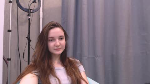 Snapshot of fireflies_fly_ chatting on 01-28-25, 04:08 fireflies_fly_ online show from 01-28-25, 04:08