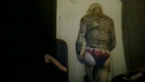 Snapshot of firesexybcn chatting on 07-13-26, 06:49 Sindy Cross online show from 07-13-26, 06:49