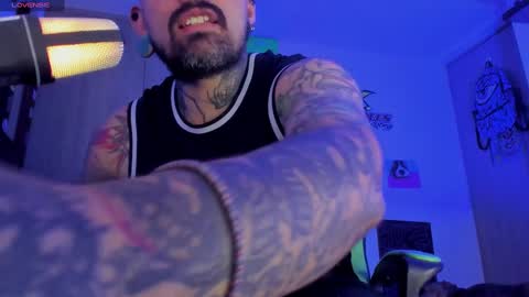 fisherrman666 online show from 09-10-25, 02:11