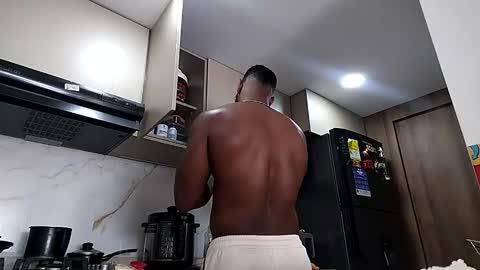 Snapshot of fit_fray chatting on 03-04-26, 04:46 FRAIDER online show from 03-04-26, 04:46