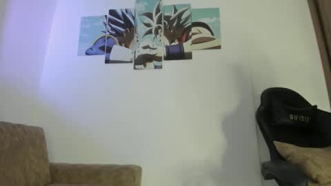 Snapshot of fit_fray chatting on 03-28-26, 04:17 FRAIDER online show from 03-28-26, 04:17