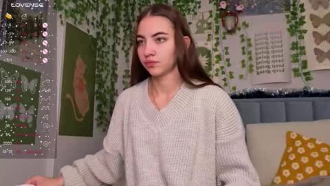 Snapshot of fit_girlfriend chatting on 12-15-25, 04:06 Ashle online show from 12-15-25, 04:06