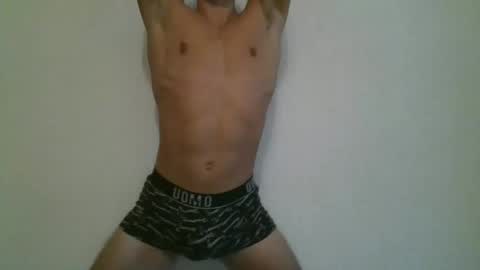 fit_guy997 online show from 10-28-25, 12:30