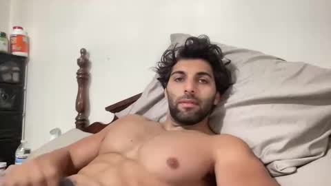 Snapshot of fitcurvyman4fun_69 chatting on 05-04-26, 02:24 fitcurvyman4fun_69 online show from 05-04-26, 02:24