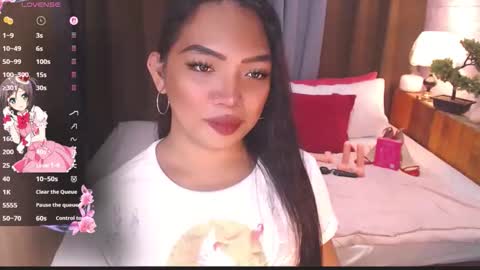 Snapshot of fitfemme_anna chatting on 05-04-26, 04:41 fitfemme_anna online show from 05-04-26, 04:41