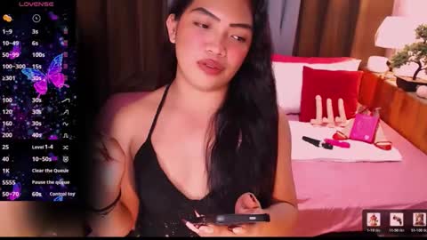 Snapshot of fitfemme_anna chatting on 06-02-26, 01:24 fitfemme_anna online show from 06-02-26, 01:24
