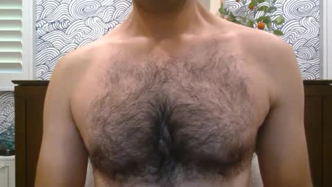 Snapshot of fitfriendlyandhairy chatting on 09-15-25, 06:41 fitfriendlyandhairy online show from 09-15-25, 06:41