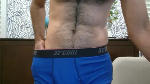 Snapshot of fitfriendlyandhairy chatting on 09-16-25, 06:09 fitfriendlyandhairy online show from 09-16-25, 06:09