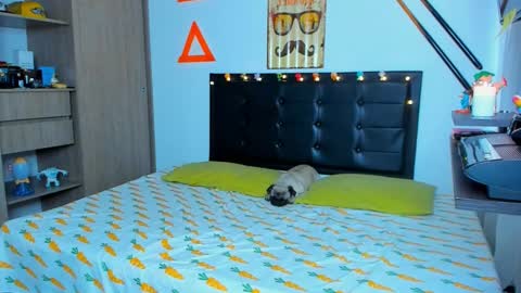 Elias Valencia online show from 02-25-25, 01:06