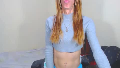 Snapshot of flacats23cm chatting on 01-09-25, 07:50 flats23cm online show from 01-09-25, 07:50