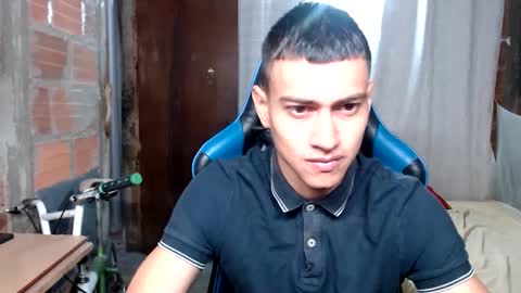 Snapshot of flacolatind chatting on 10-03-25, 03:31 FLACO online show from 10-03-25, 03:31