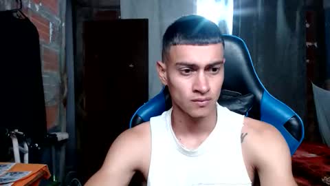 Snapshot of flacolatind chatting on 11-29-25, 02:14 FLACO online show from 11-29-25, 02:14