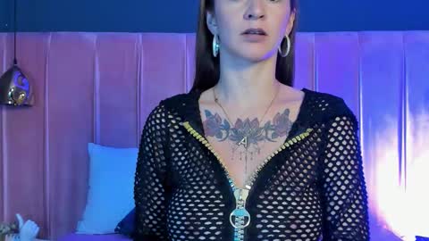 Snapshot of flakiss_18 chatting on 02-17-26, 11:07 Flakiss online show from 02-17-26, 11:07