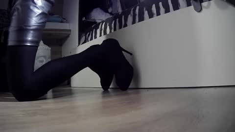 Snapshot of flakoyflaki chatting on 10-19-25, 10:10 flakoyflaki online show from 10-19-25, 10:10