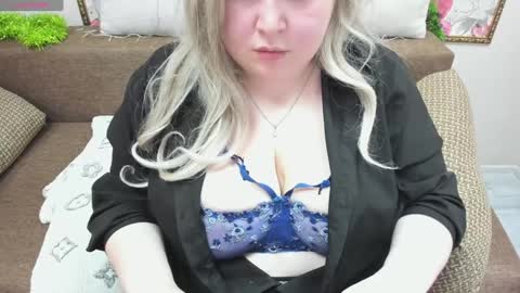 Gabrielle online show from 01-03-25, 02:08