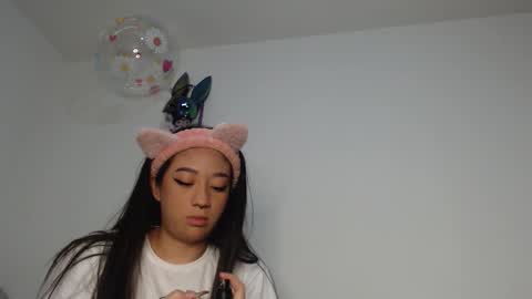 tteo  Sienna  online show from 10-14-25, 12:06