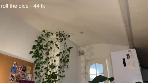 Eva online show from 10-19-25, 06:30