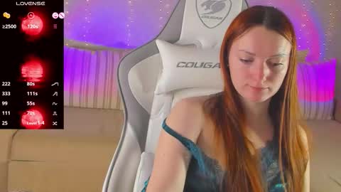 Snapshot of flamystar chatting on 02-19-26, 02:07 Yana online show from 02-19-26, 02:07