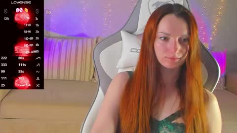 Snapshot of flamystar chatting on 04-29-26, 12:59 Yana online show from 04-29-26, 12:59