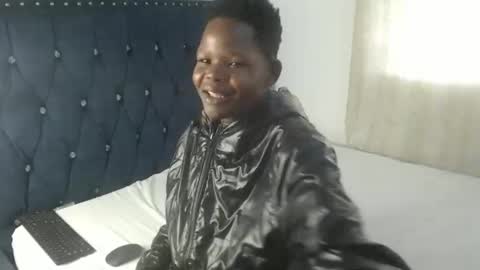 Snapshot of flaquo1 chatting on 12-16-25, 01:05 flaquo1 online show from 12-16-25, 01:05