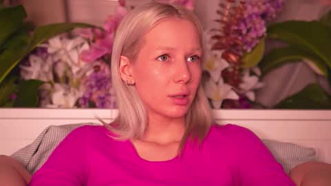 Snapshot of flexylover_ chatting on 11-27-25, 06:32 Im nude naked fuck lovense online show from 11-27-25, 06:32