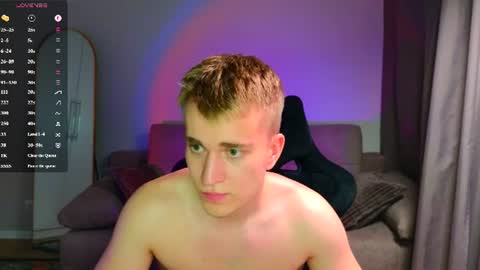 Snapshot of flikyy chatting on 06-11-26, 05:11 flikyy online show from 06-11-26, 05:11
