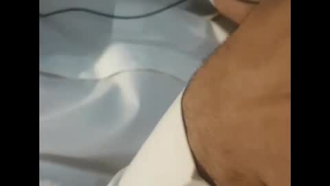 Snapshot of flint010 chatting on 11-24-25, 10:53 flint010 online show from 11-24-25, 10:53