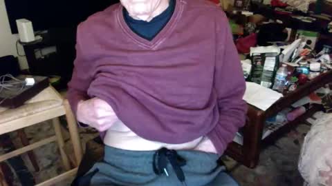 flip4u online show from 11-16-25, 01:39