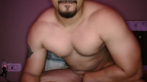 Snapshot of flirtsxxx chatting on 11-20-25, 08:08 flirtsxxx online show from 11-20-25, 08:08