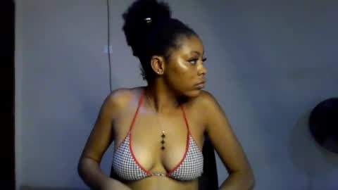 flirty_xxbonny online show from 08-04-26, 07:11