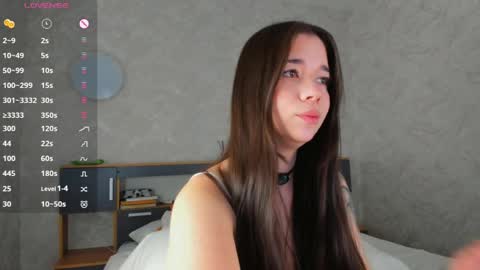 Emely  online show from 05-22-26, 04:08