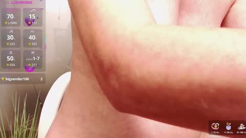 Snapshot of flirtysecretary123 chatting on 11-07-25, 02:06 flirtysecretary123 online show from 11-07-25, 02:06