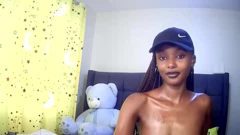 Snapshot of flirtyy_sheery chatting on 09-23-25, 05:54 sheery online show from 09-23-25, 05:54
