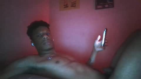 Snapshot of flomadetda chatting on 10-25-25, 09:17 JACC T online show from 10-25-25, 09:17