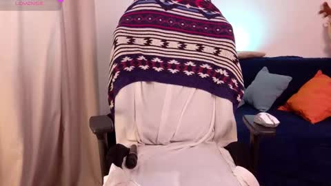 Eliza online show from 02-10-25, 06:20